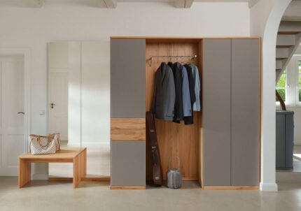 Как да изберете правилните закачалки за антре?